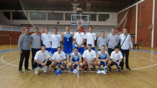 Varda slavila na Sokocu, Prva liga RS