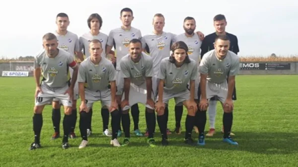 Dva penala za tri boda, Druga liga RS – Istok