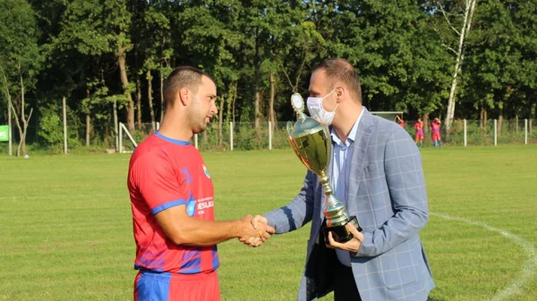 Jelić uručio pehar Ukrini, Regionalna liga FS RS, Centar