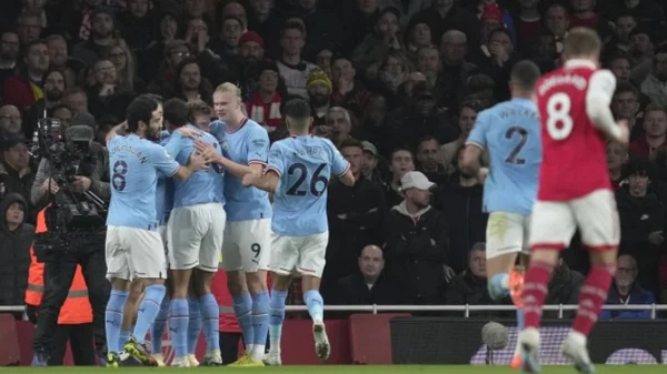 Siti preskočio Arsenal, Premier League