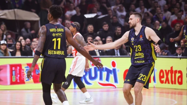 Fener porazio Zvezdu, Euroleague