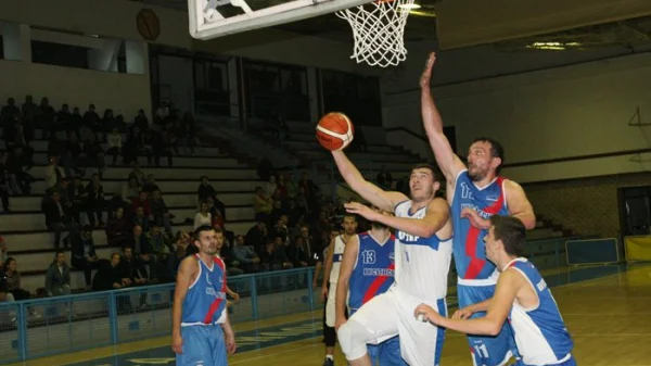 Fočaci bućnuli u Trebišnjiicu, Prva liga RS